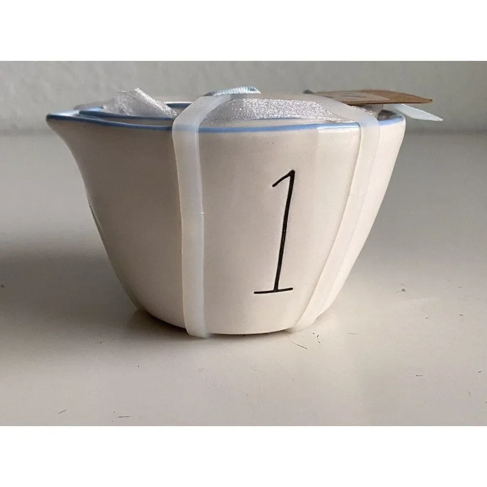 RAE DUNN Disney Princess Cinderella Measuring‎ Cups Glass Slipper Carriage Clock